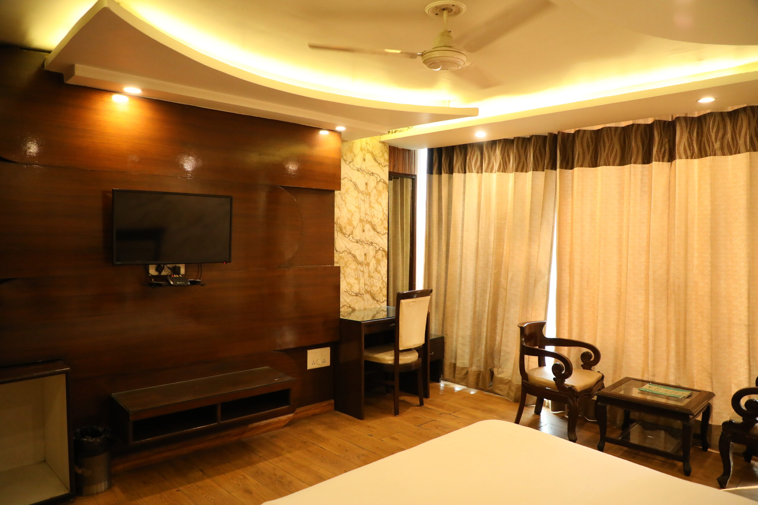 Deluxe Rooms